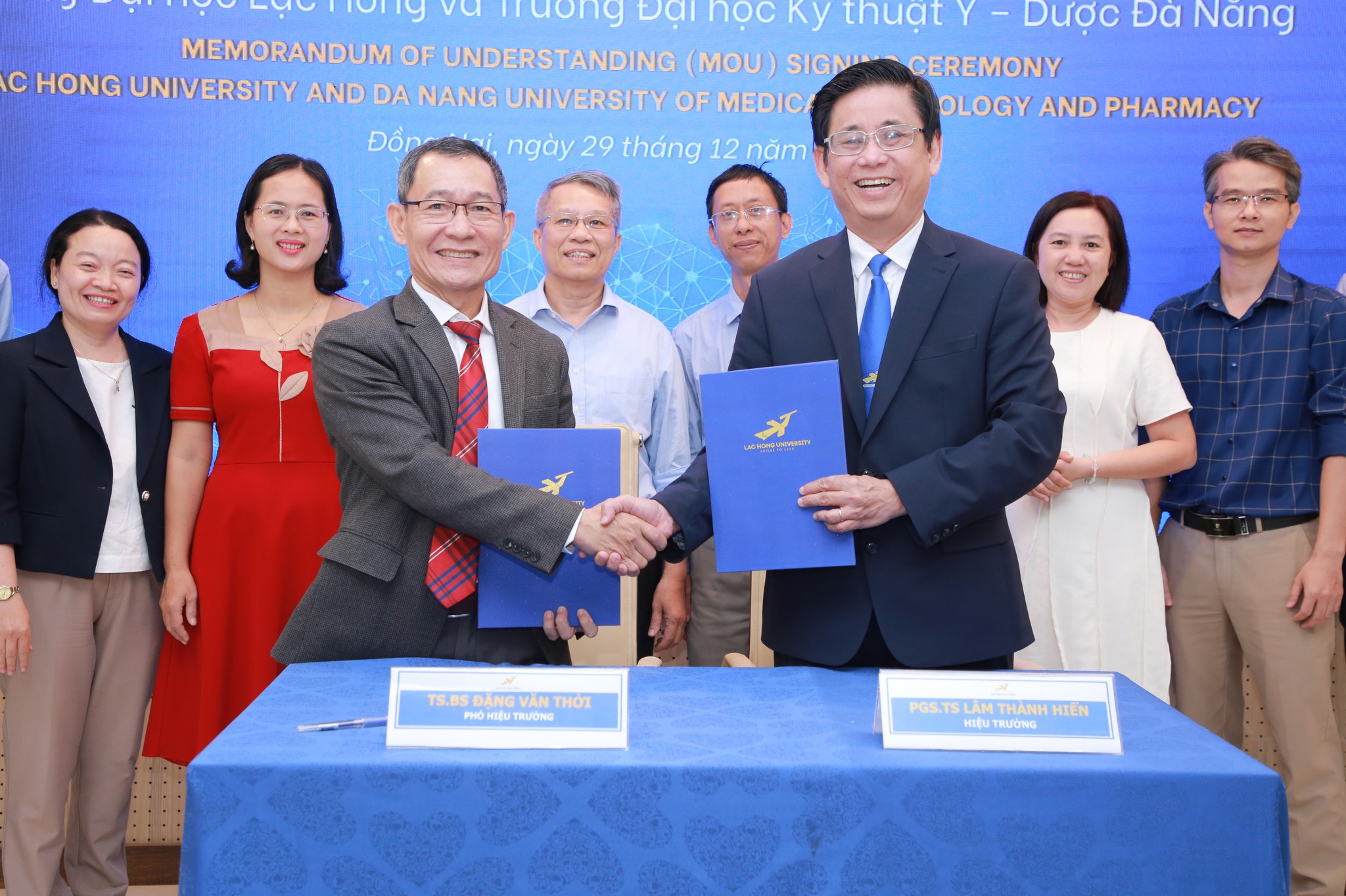 Thúc đẩy chuyển đổi số trong giáo dục đại học: Trường Đại học Kỹ thuật Y - Dược Đà Nẵng ký kết hợp tác với trường Đại học Lạc Hồng